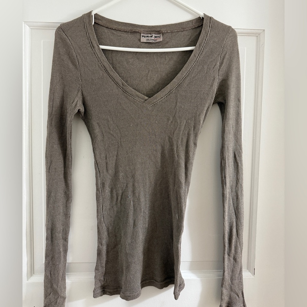 Michael Stars Molly V-neck tee OS